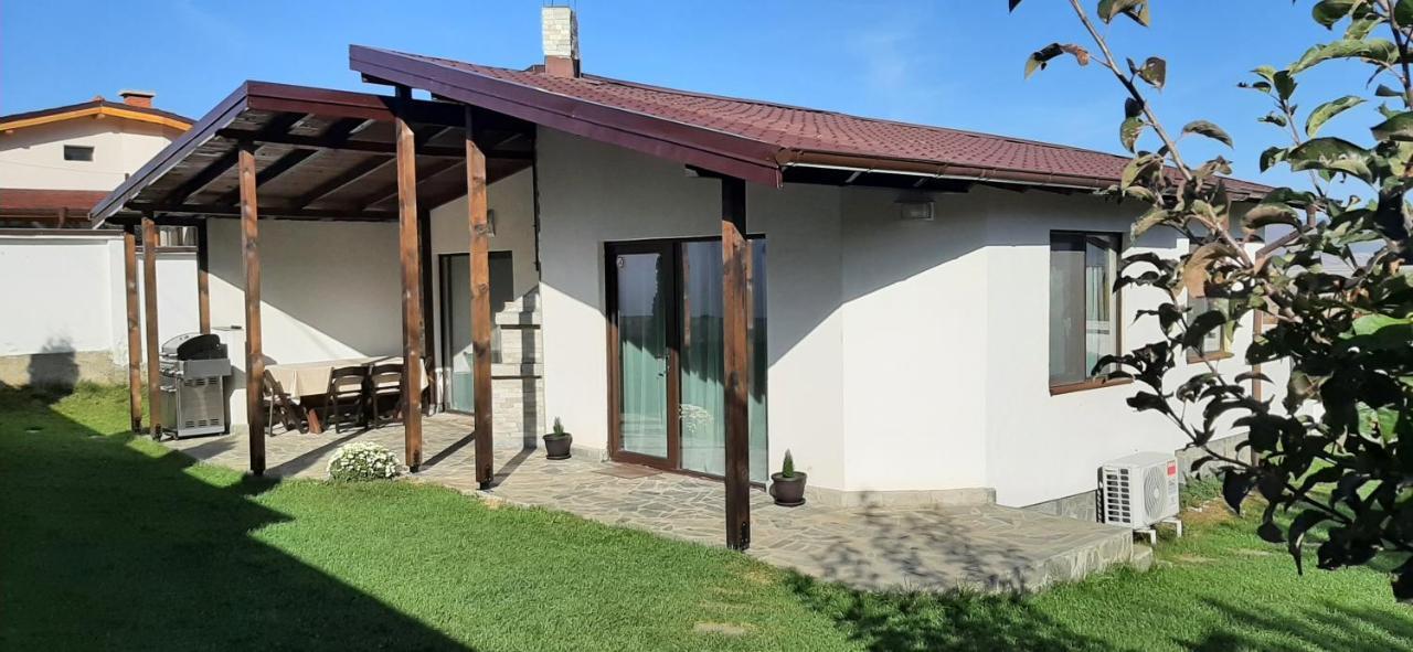 Villa Gardenia 사파레바바냐 외부 사진