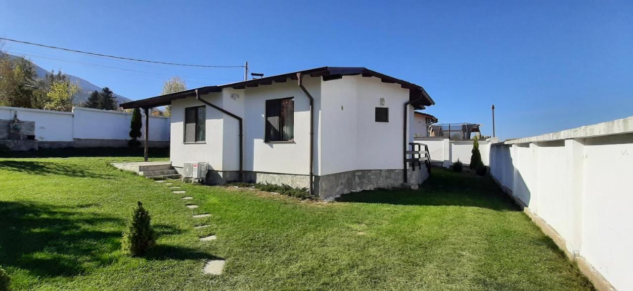 Villa Gardenia 사파레바바냐 외부 사진